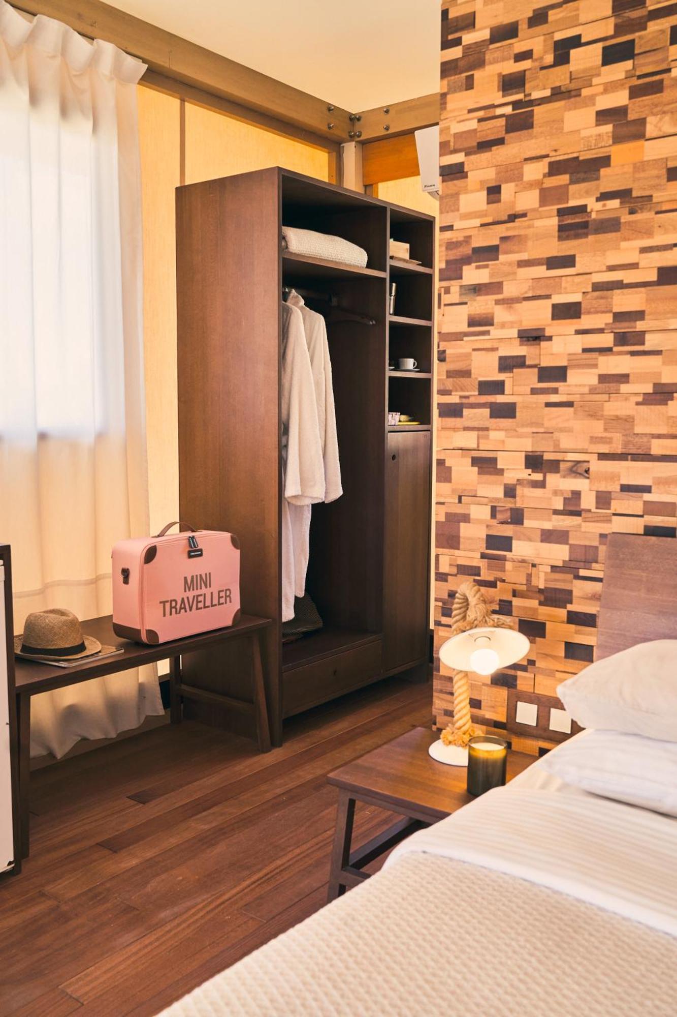 Ihousevillage Πολύχρονο Εξωτερικό φωτογραφία